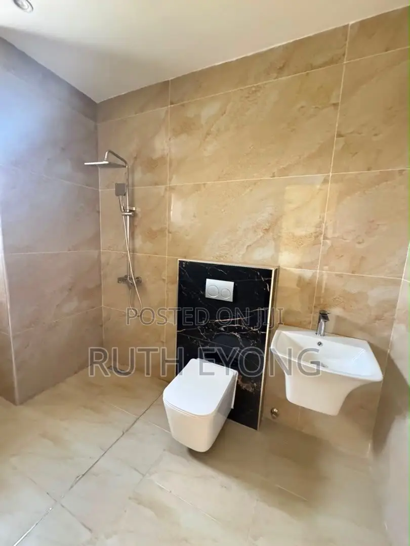 2bdrm Apartment in Victoria Island for sale in Victoria Island Extension