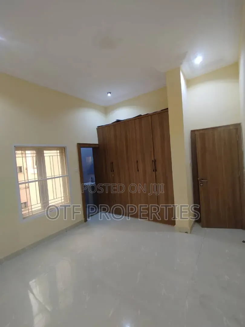 3bdrm Block of Flats in Jahi for rent in Jahi