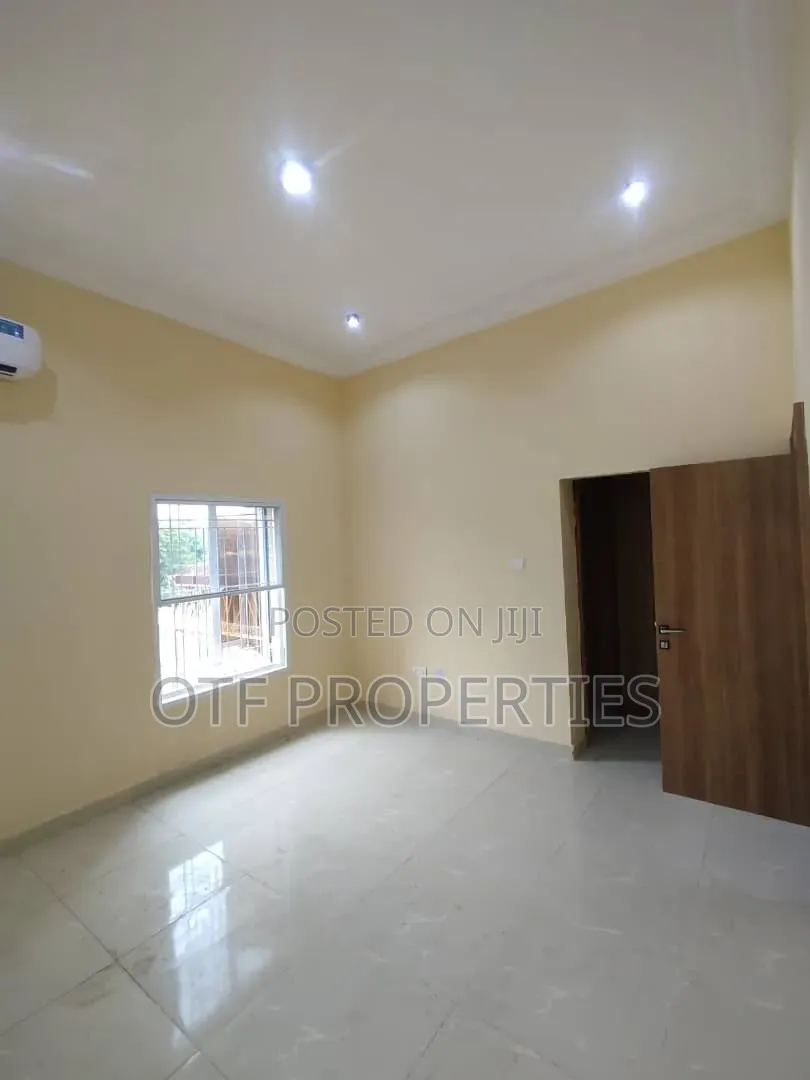 3bdrm Block of Flats in Jahi for rent in Jahi