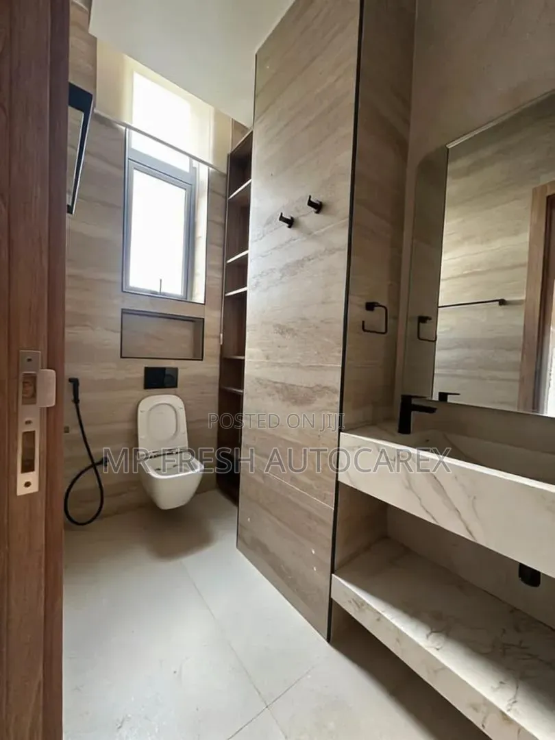 Furnished 3bdrm Penthouse in Banana Island, Ikoyi for sale in Ikoyi