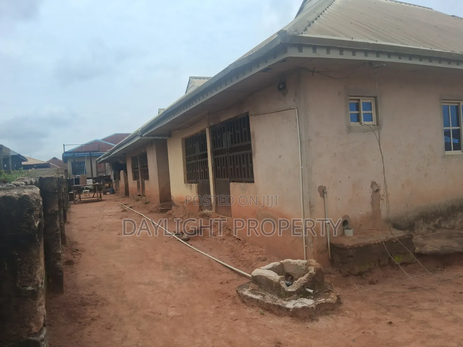 2bdrm Apartment in Daylight Property, Benin City for sale in Benin City