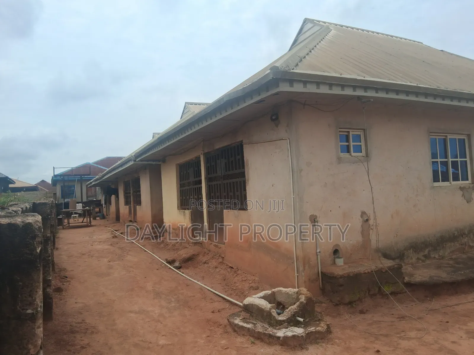 2bdrm Apartment in Daylight Property, Benin City for sale in Benin City