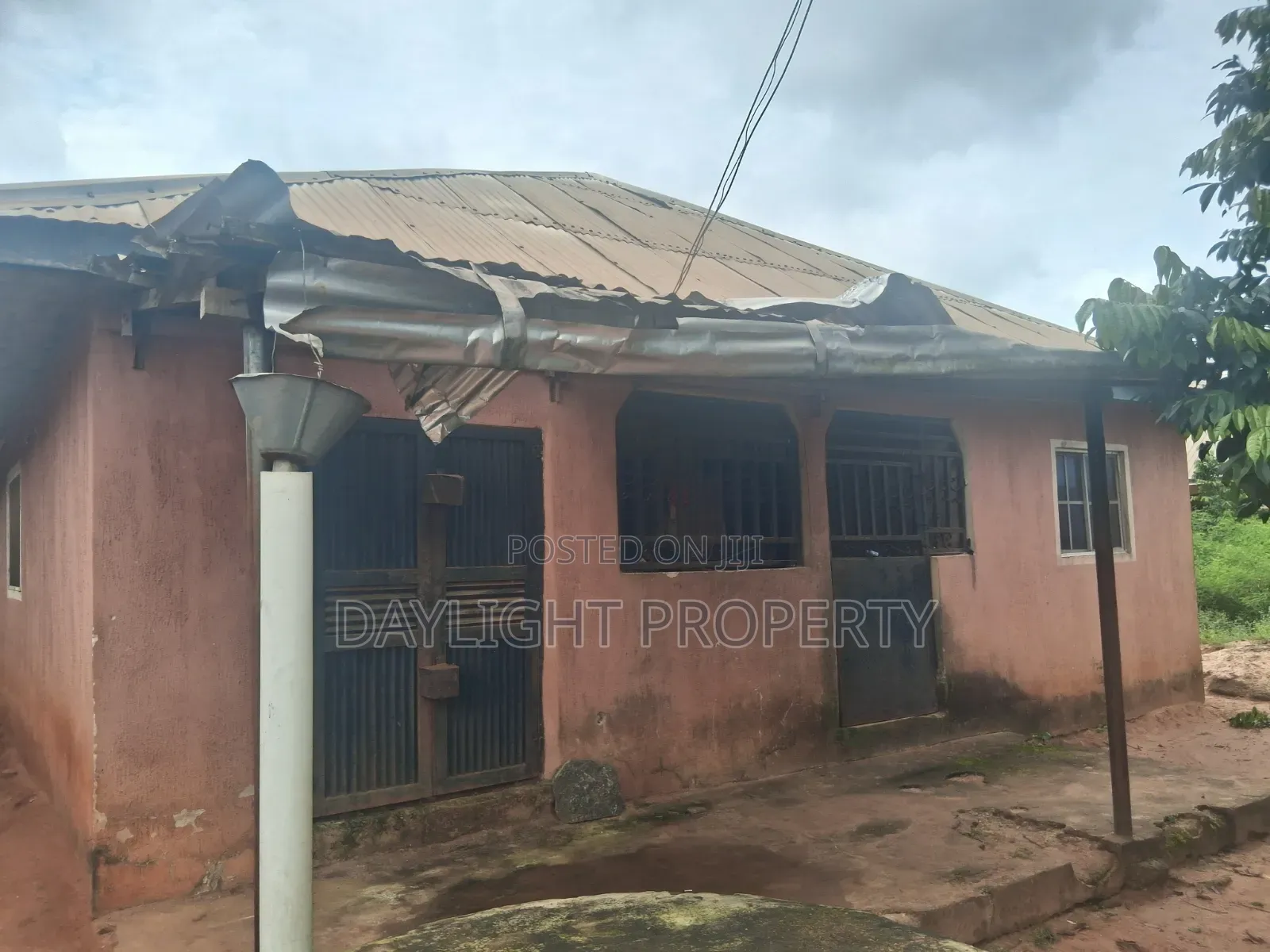 4bdrm Bungalow in Daylight Property, Benin City for sale in Benin City