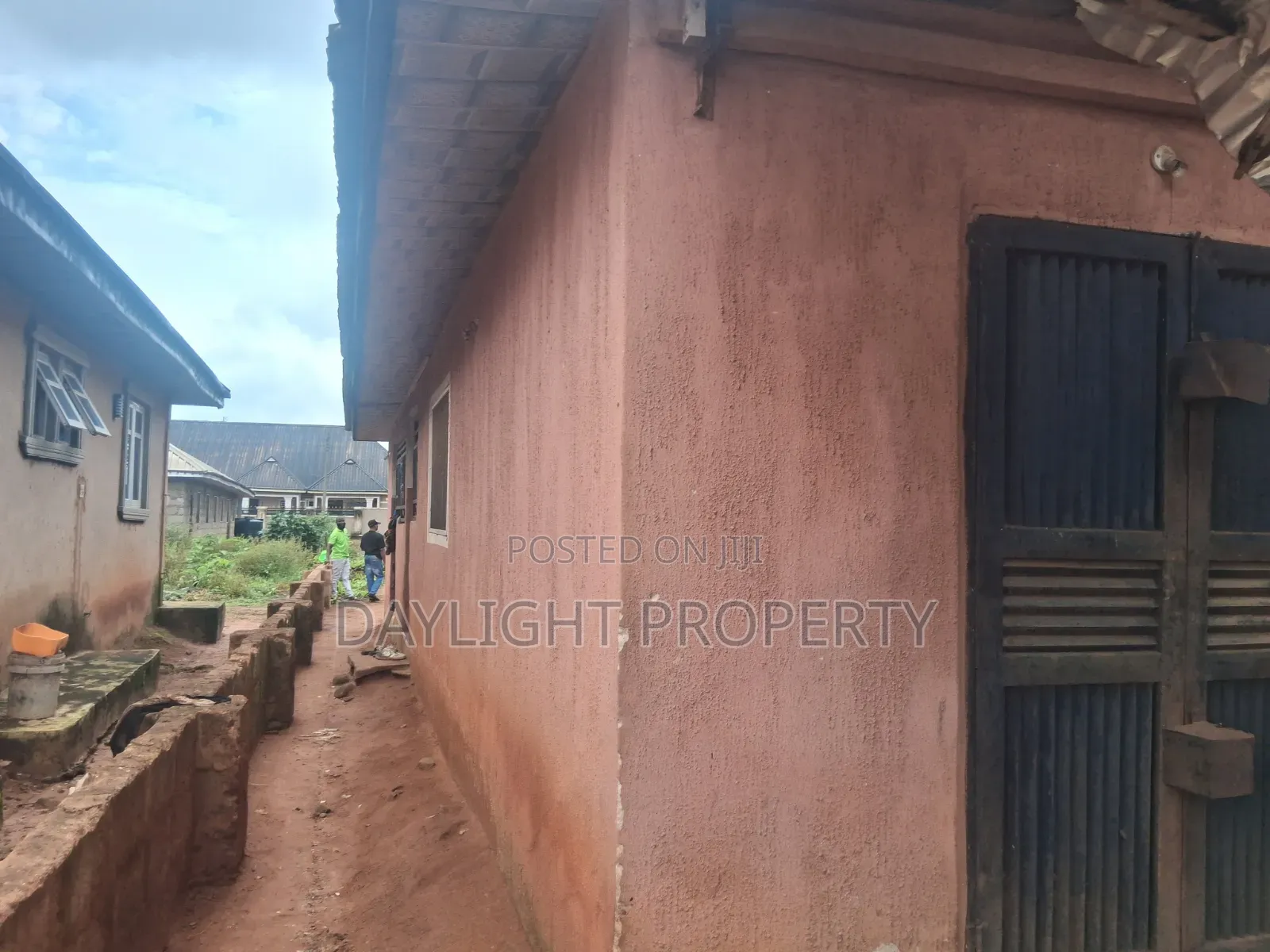 4bdrm Bungalow in Daylight Property, Benin City for sale in Benin City