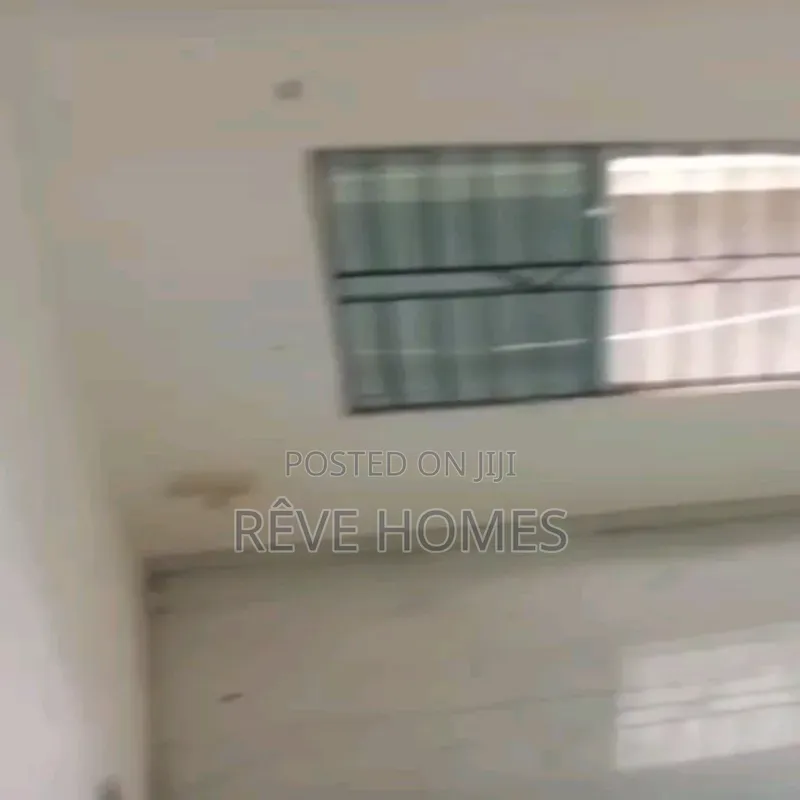 Mini Flat in Adekunle for rent in Adekunle