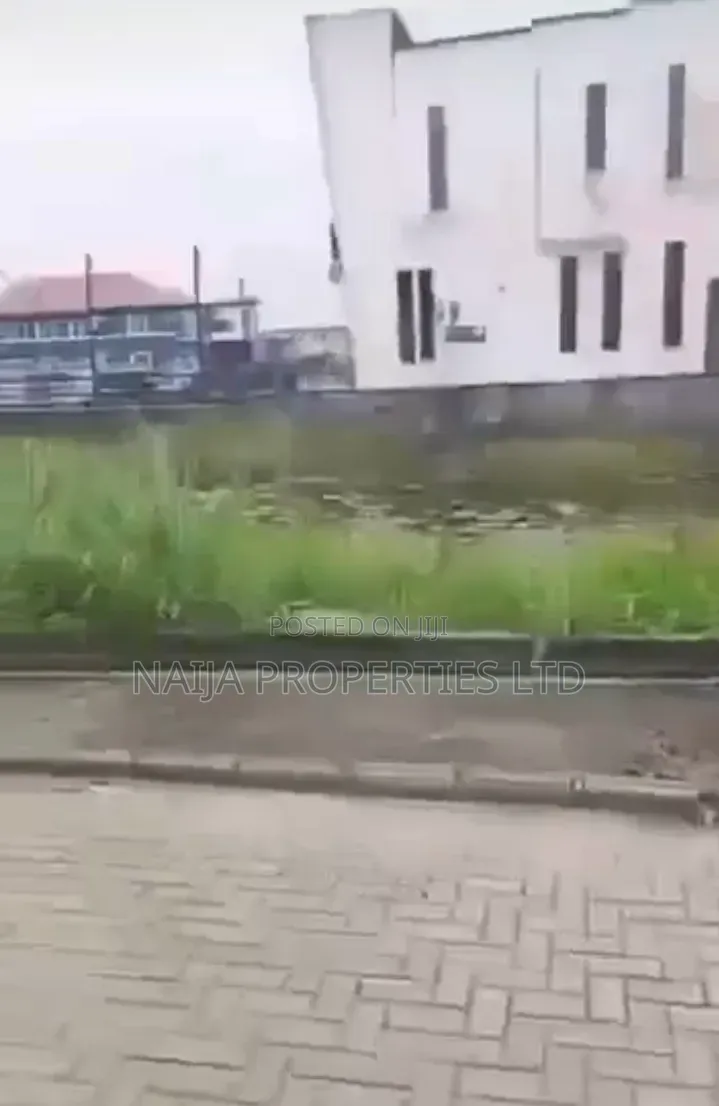 340sqm of Corner Piece Land at Pearl Garden,Sangotedo for Sale in Sangotedo