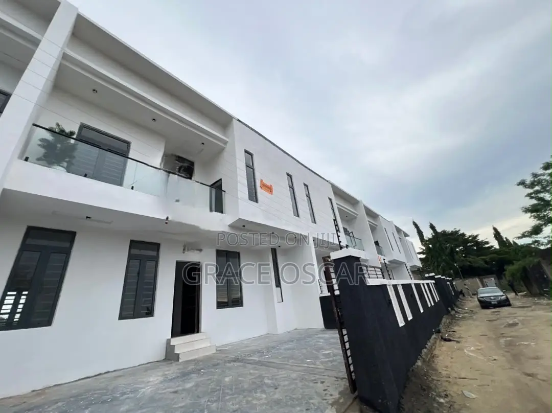 3bdrm Duplex in Sangotedo for sale in Sangotedo