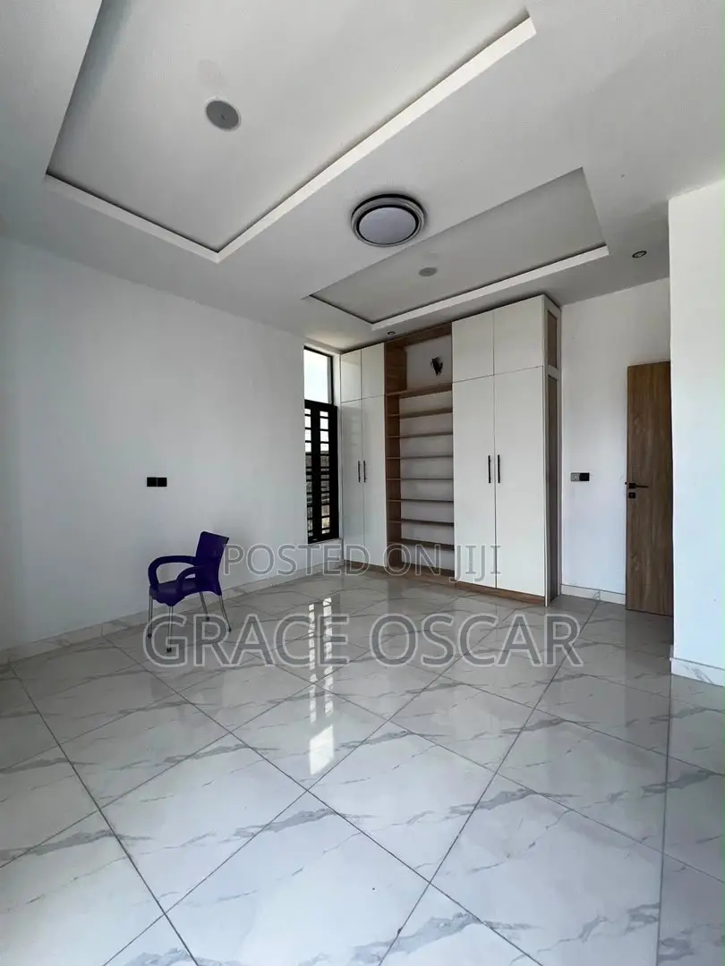 4bdrm Duplex in Ajah for sale in Ajah
