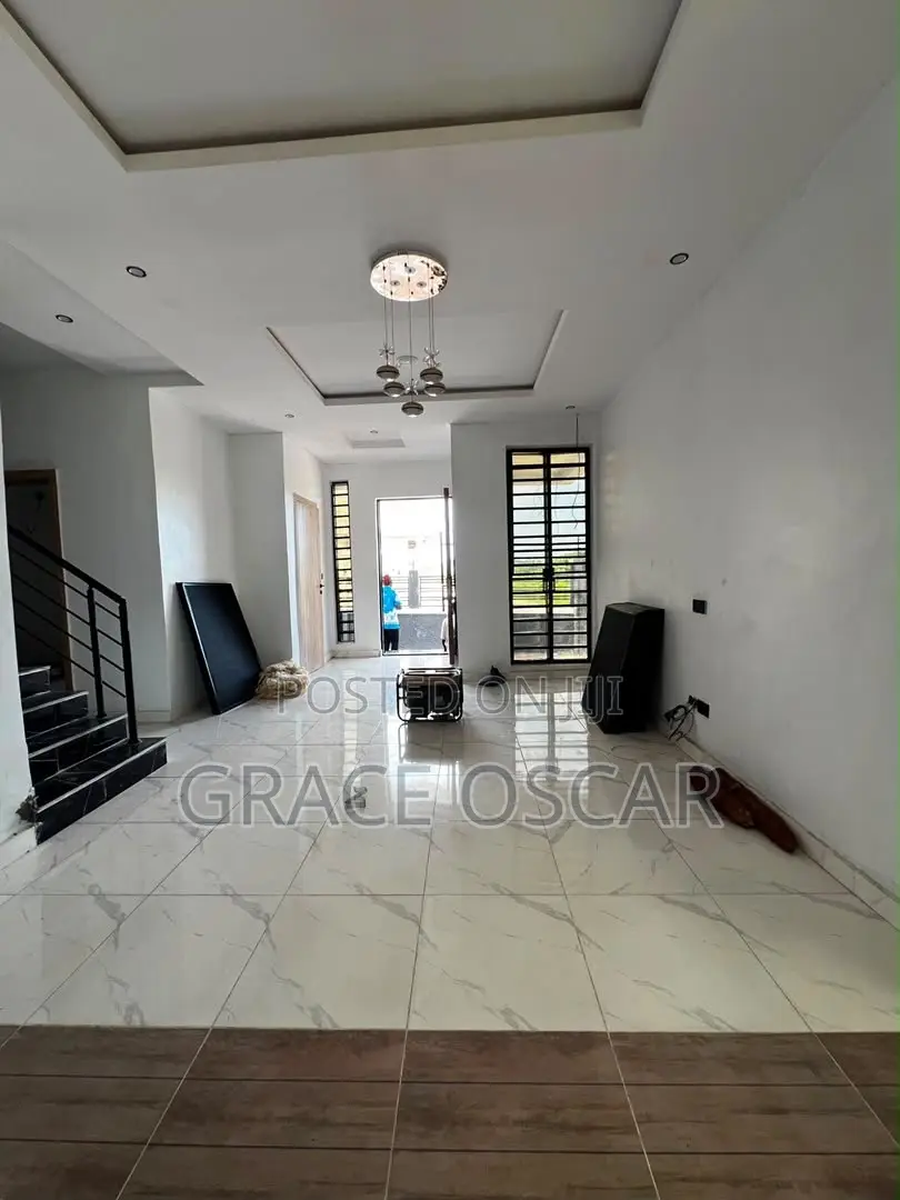 4bdrm Duplex in Ajah for sale in Ajah