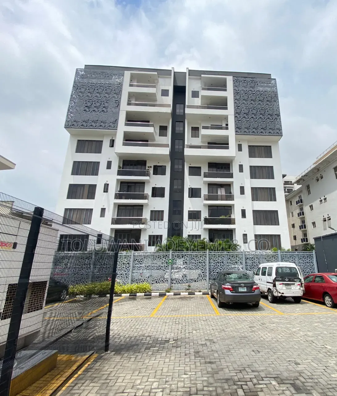 4bdrm Apartment in Banana Island Road, for rent in Banana Island