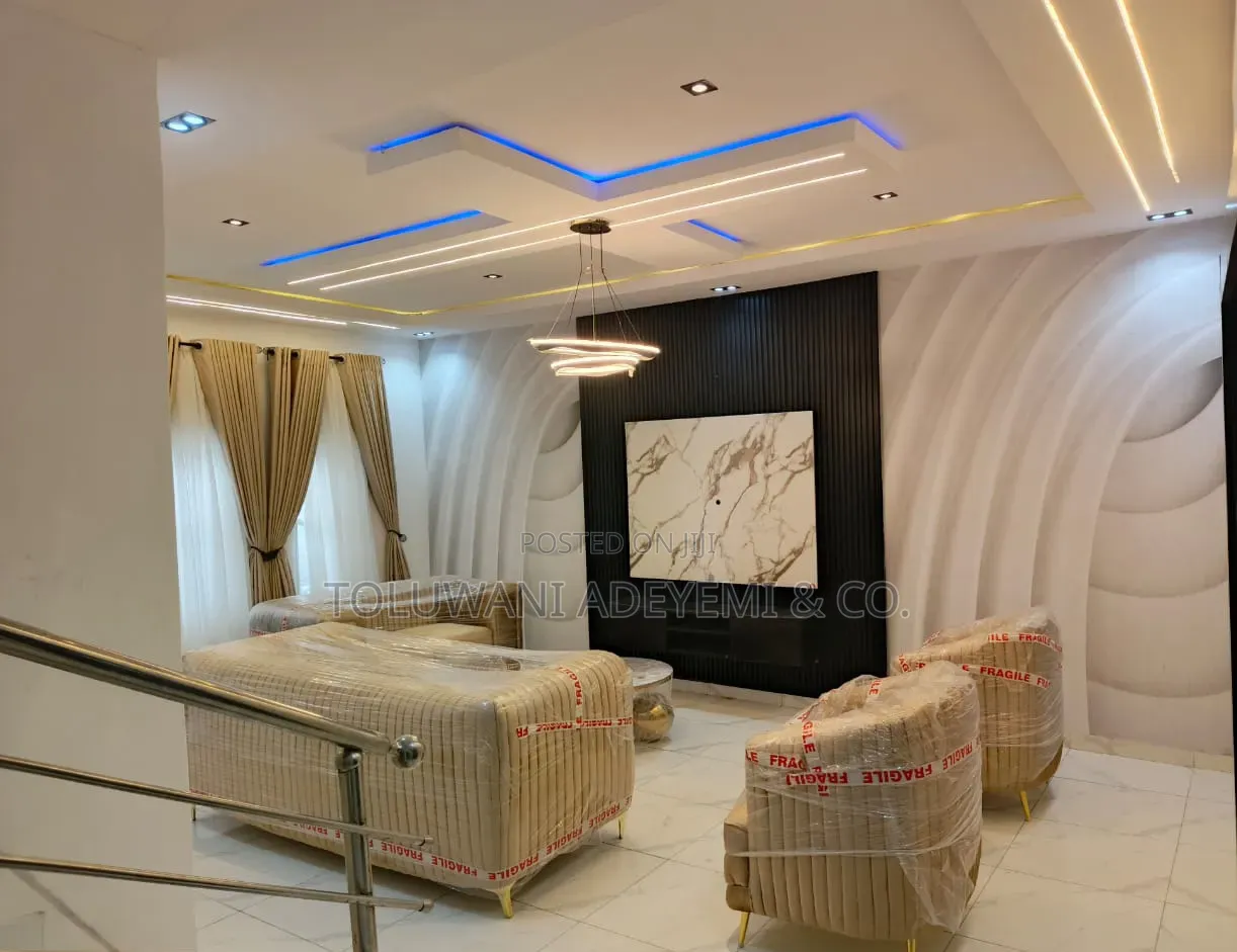 4bdrm Duplex in Coastal Road Ogombo, Abraham Adesanya Estate for rent in Abraham Adesanya Estate