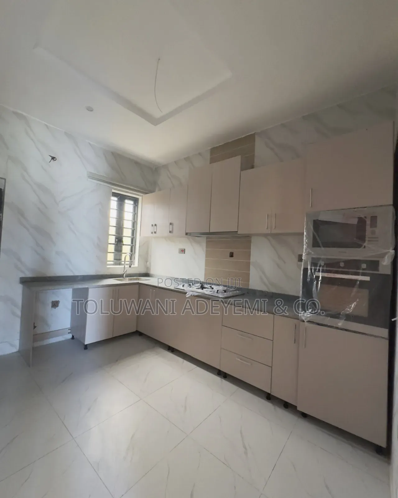 4bdrm Duplex in Abraham Adesanya Estate for sale in Abraham Adesanya Estate