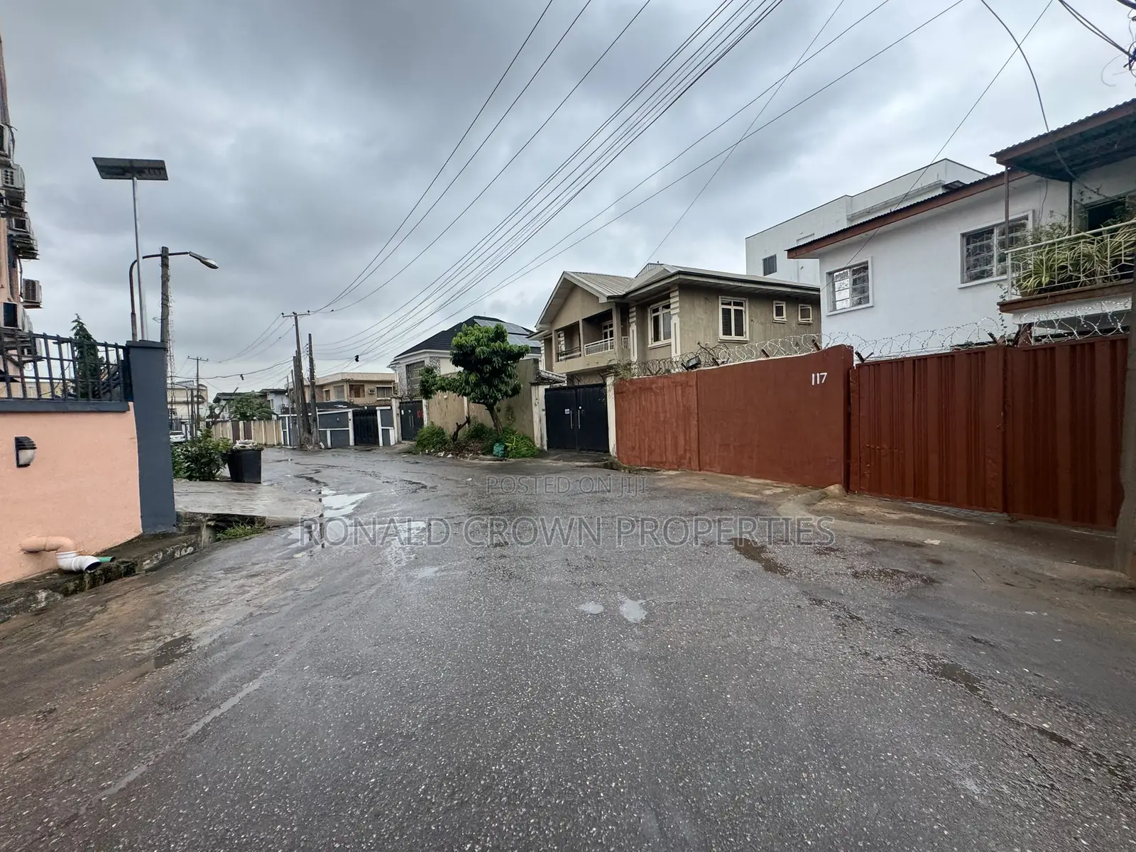 2bdrm Bungalow in Bye Pass Ilupeju for sale in Bye Pass Ilupeju