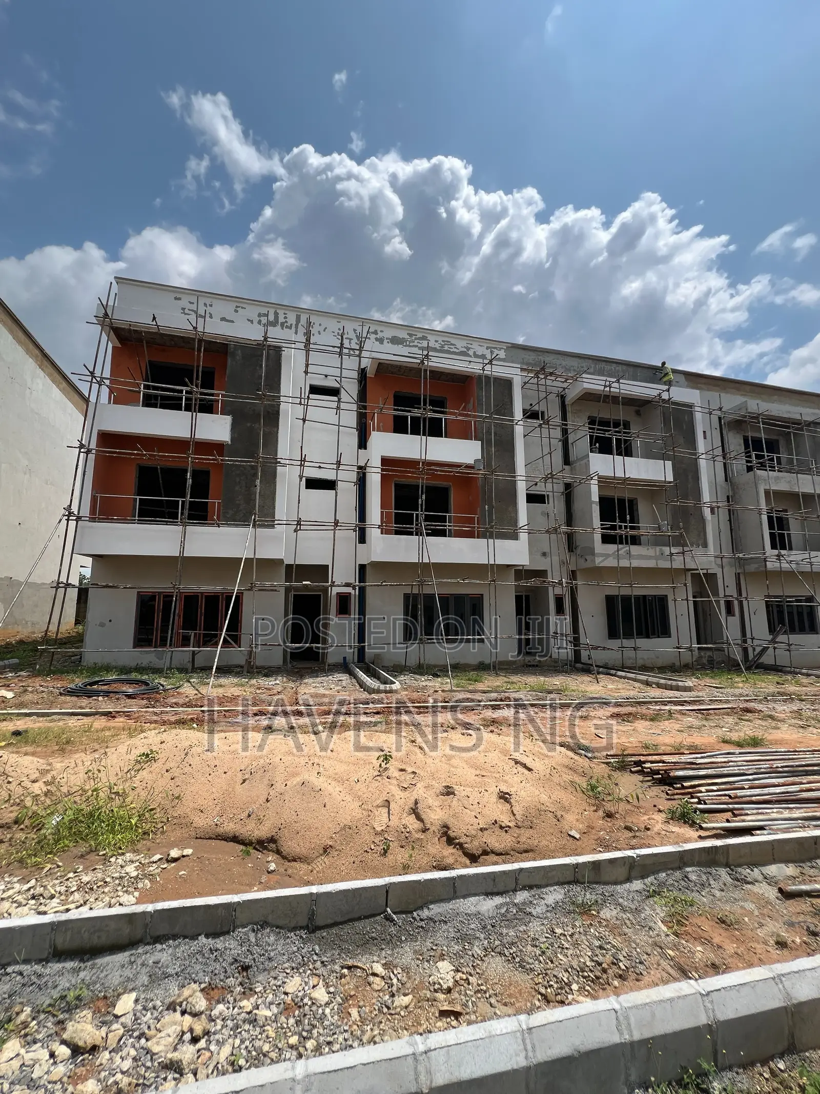 4bdrm Townhouse/Terrace in Dakibiyu for sale in Dakibiyu