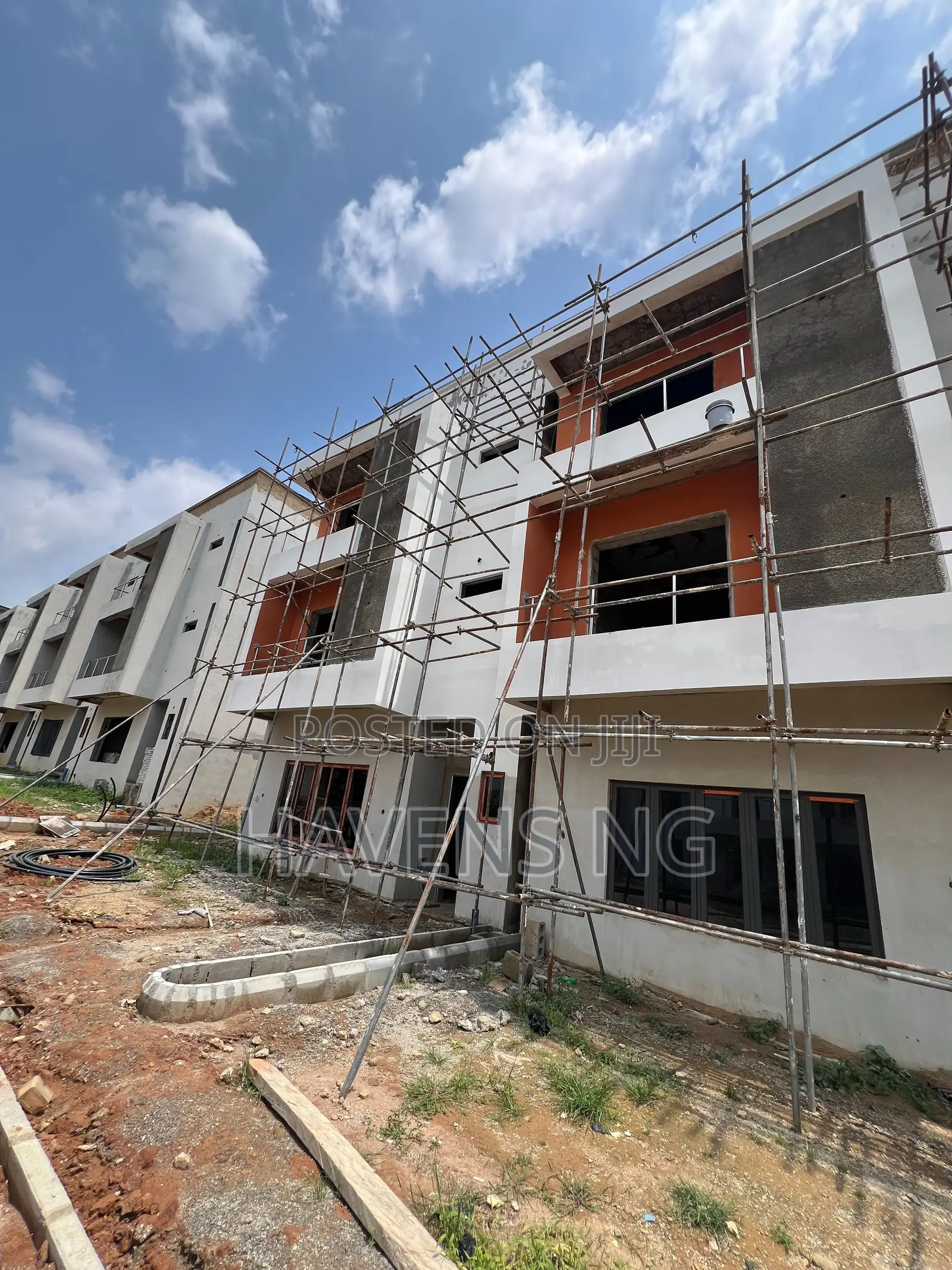 4bdrm Townhouse/Terrace in Dakibiyu for sale in Dakibiyu