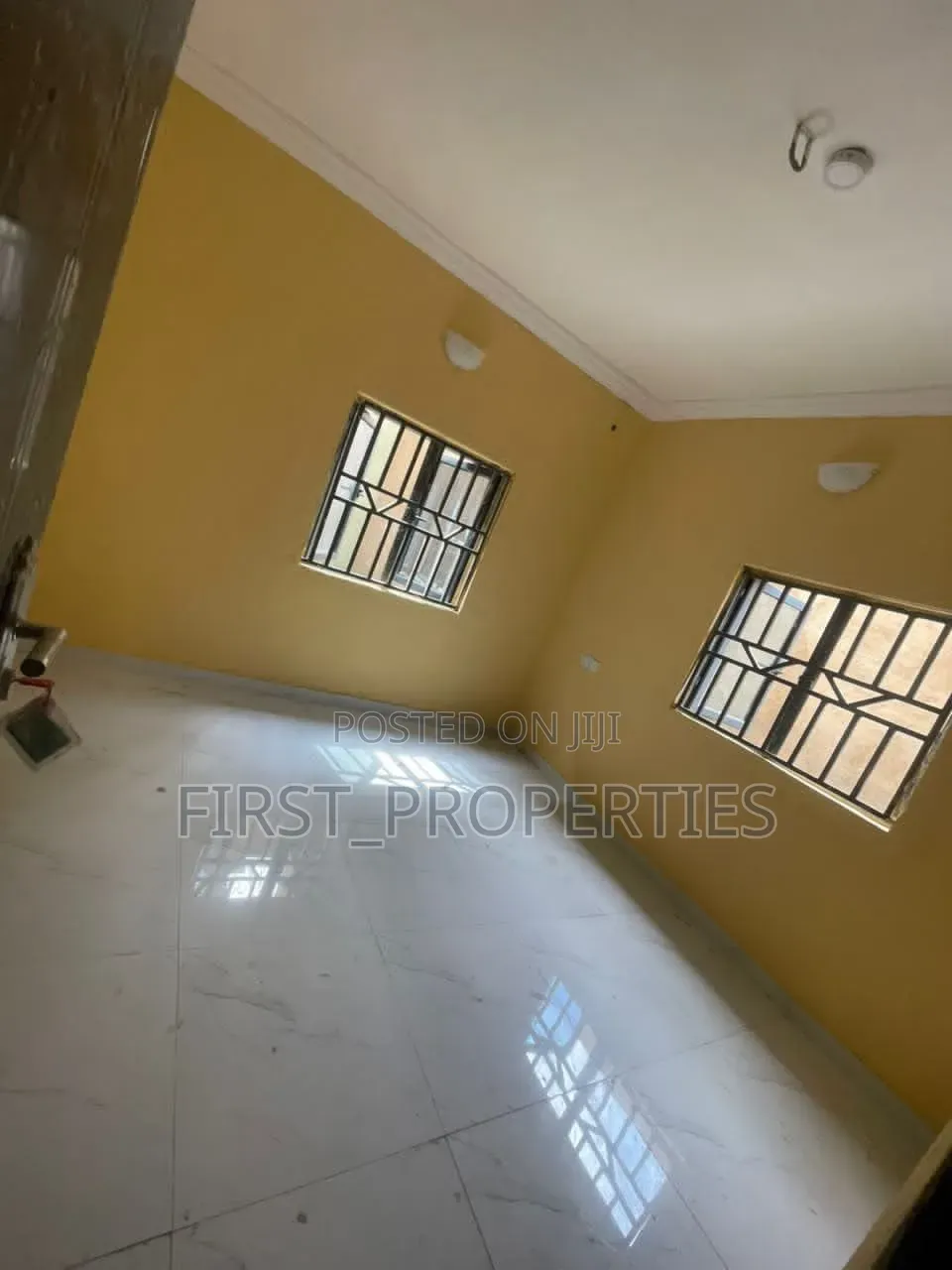 Furnished 3bdrm Block of Flats in Johnson Awe, Oluyole Estate for rent in Oluyole Estate
