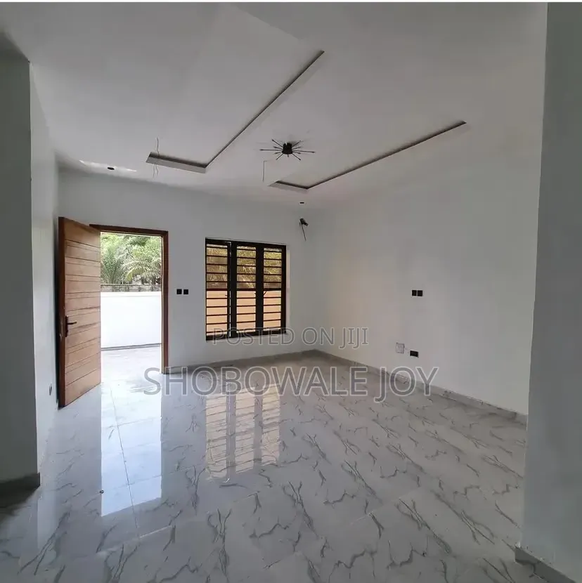2bdrm Apartment in Orchid, Lekki Expressway for rent in Lekki Expressway