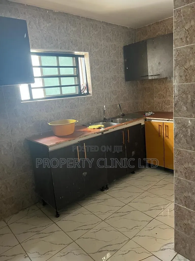 3bdrm Apartment in Obafemi-Owode for sale in Obafemi-Owode