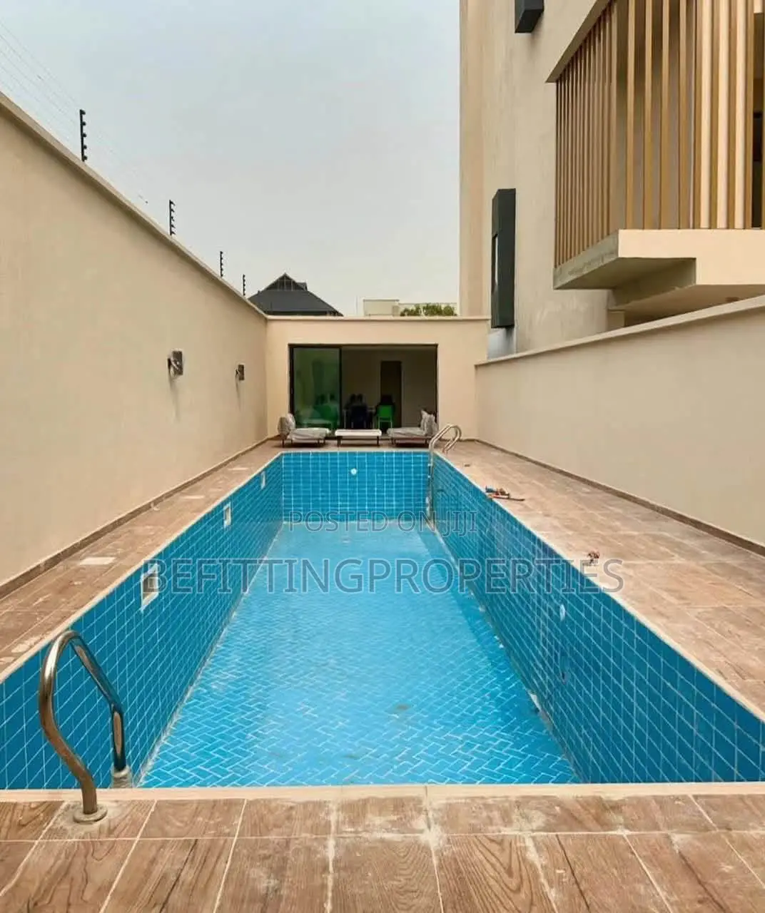 5bdrm Duplex in Banana Island for sale in Banana Island