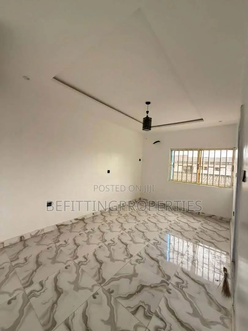3bdrm Apartment in Ikeja for sale in Ikeja
