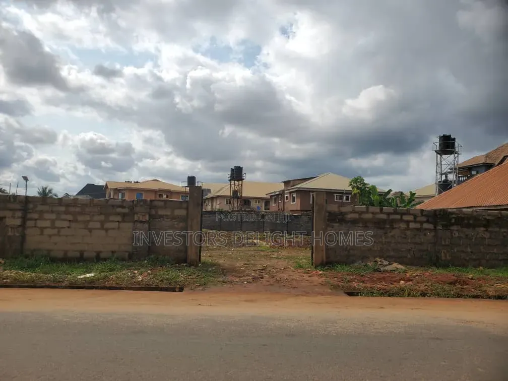 Commercial Land for Sale in Oshimili South