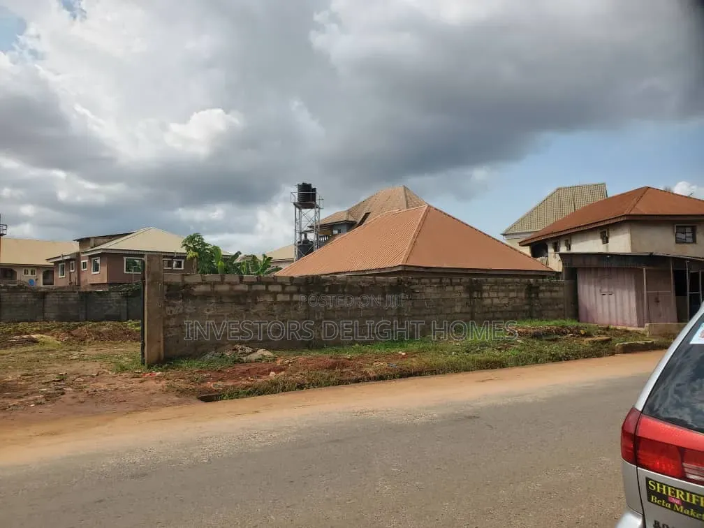 Commercial Land for Sale in Oshimili South