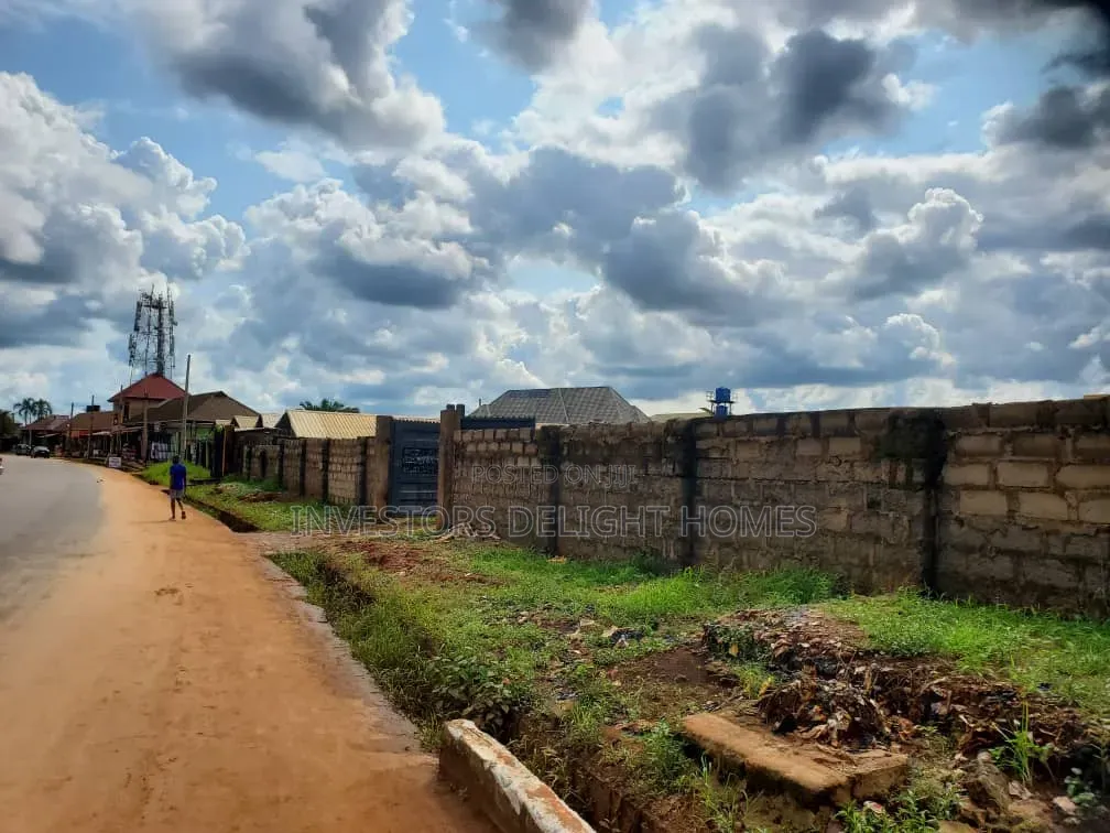 Commercial Land for Sale in Oshimili South