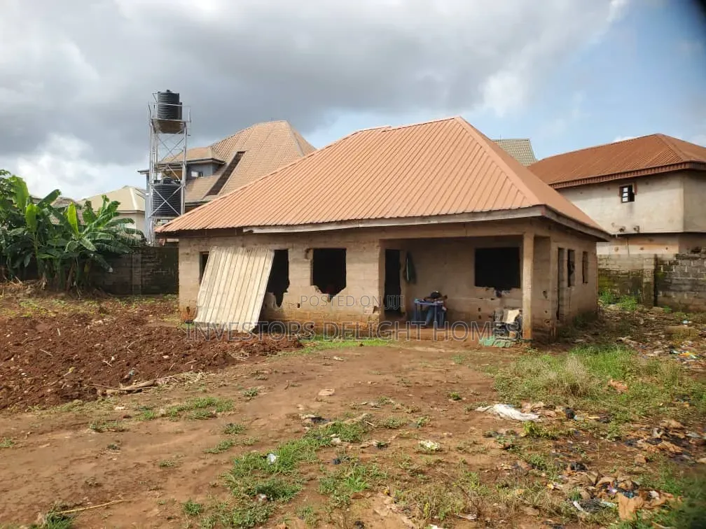 Commercial Land for Sale in Oshimili South