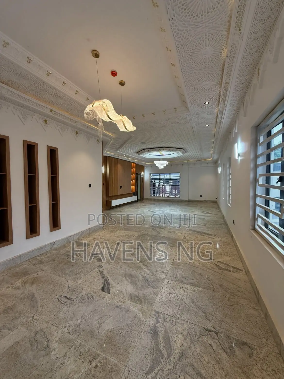 6bdrm Duplex in Katampe Extension for sale in Katampe Extension