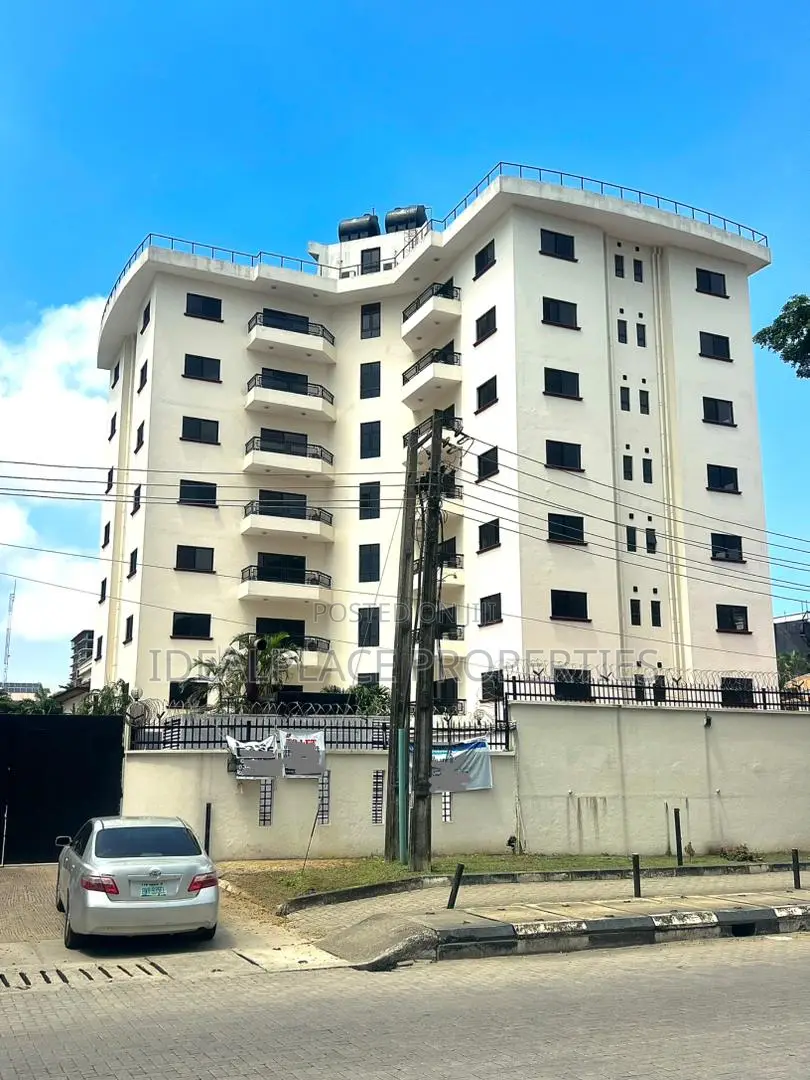 3bdrm Apartment in Old Ikoyi for rent in Old Ikoyi