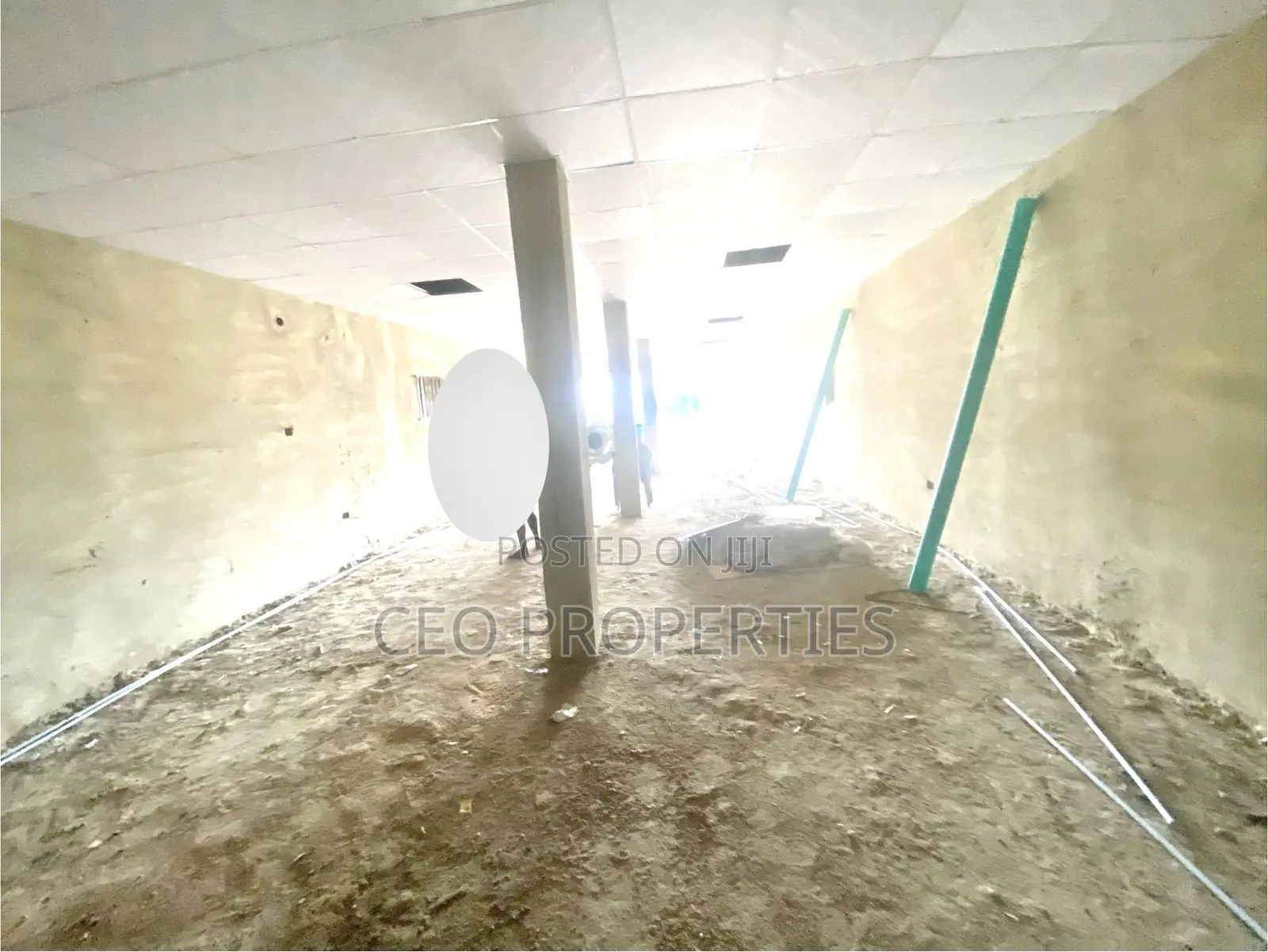 150sqm Warehouse/Store Facing Ado Road Ajah Lagos in Ado / Ajah