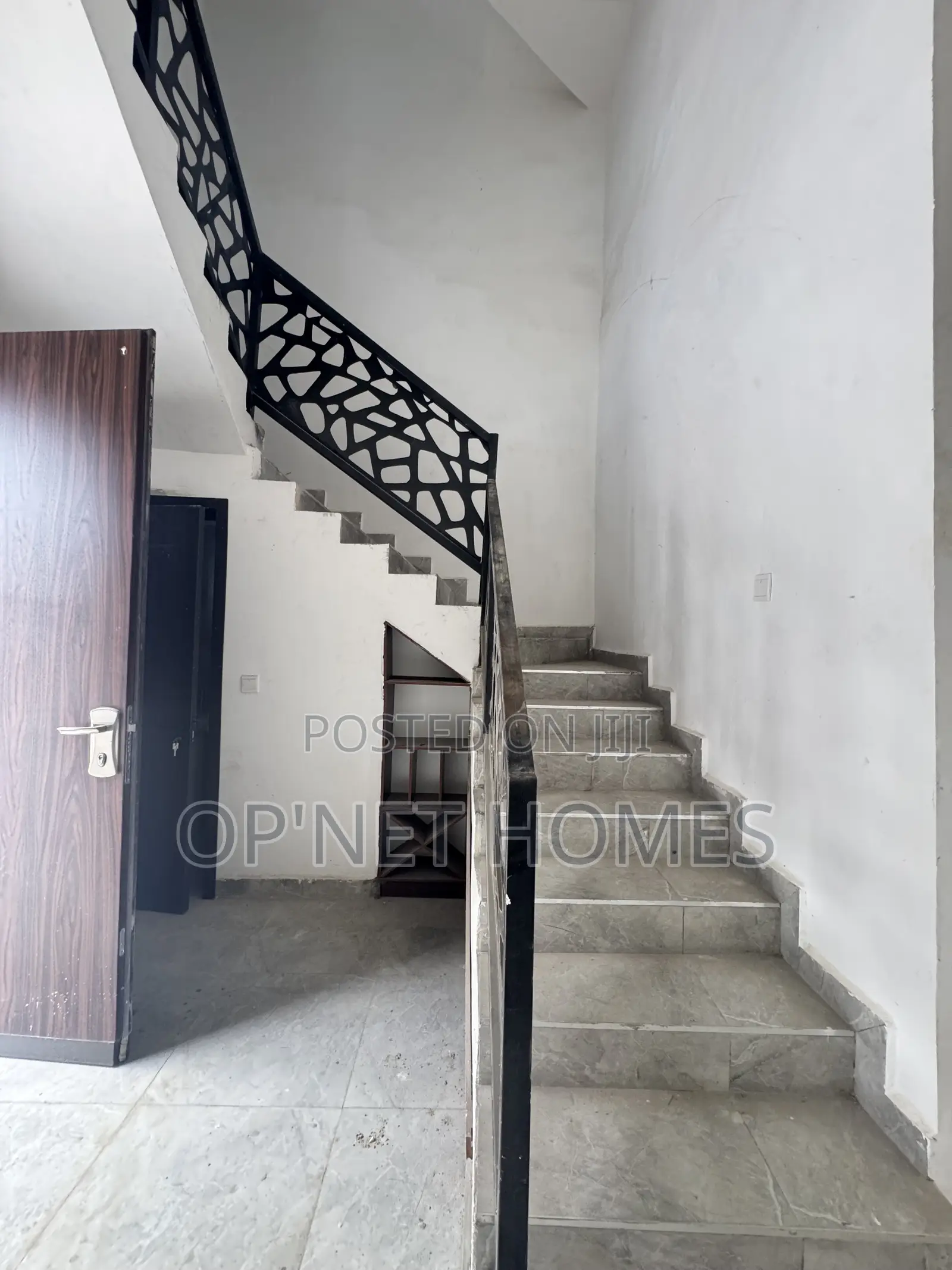 4bdrm Duplex in Lekki for sale in Lekki