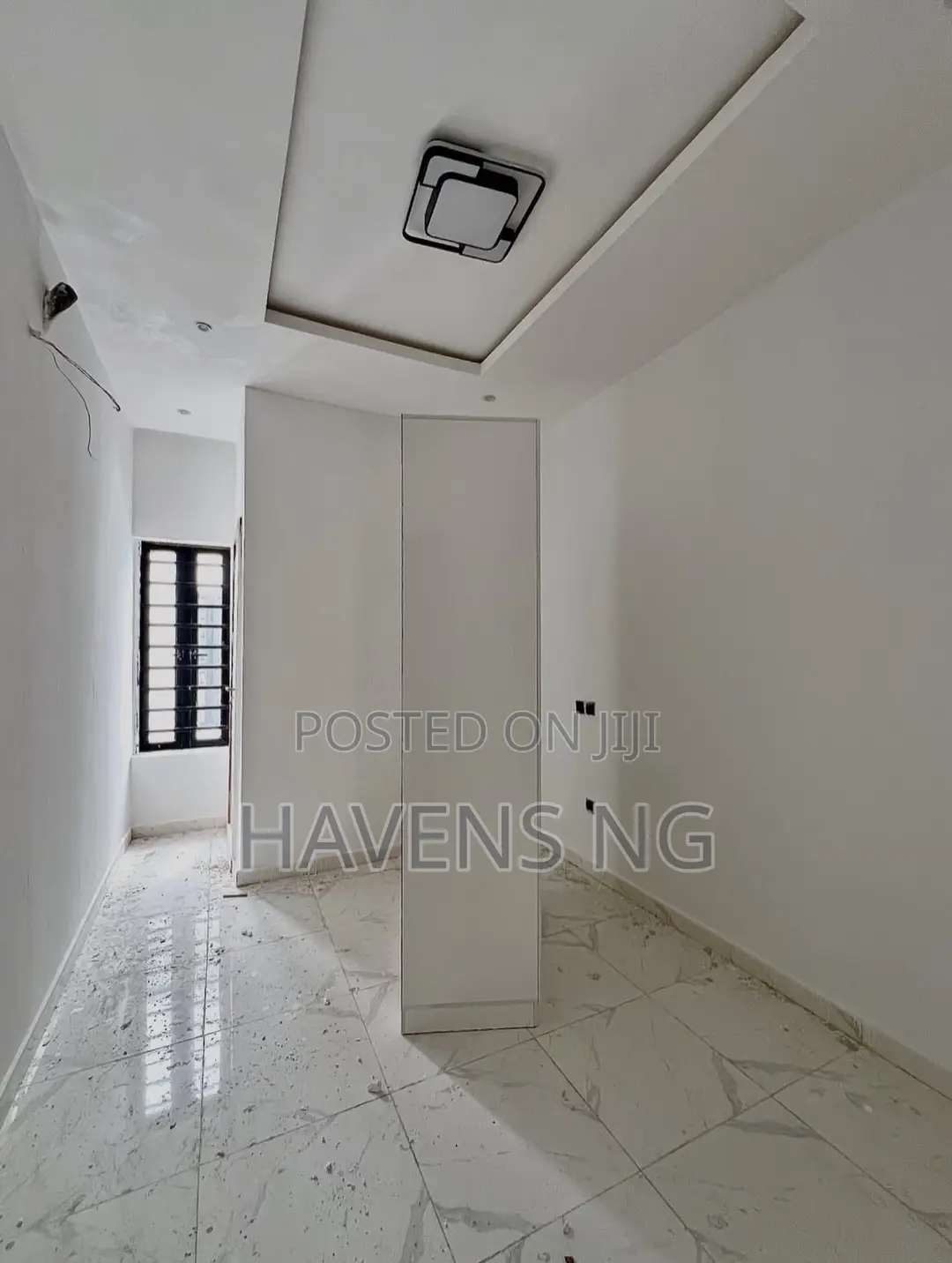 4bdrm Duplex in Ikota for sale in Ikota