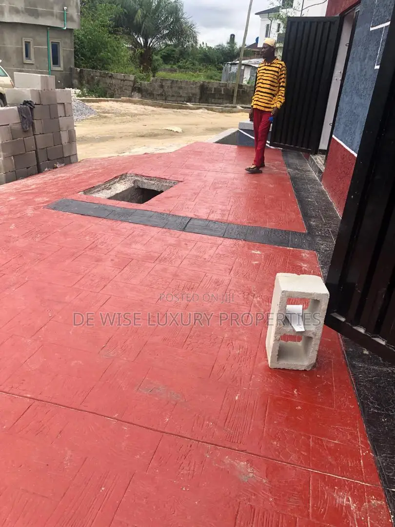 Shop to Let in Lagasa, Eputu Lagos in Mopo-Ijebu Eputu
