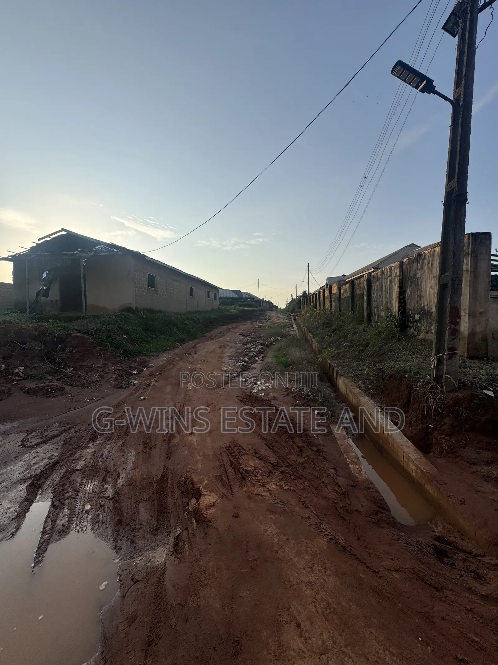 70x100ft Land for Sale in Benin City