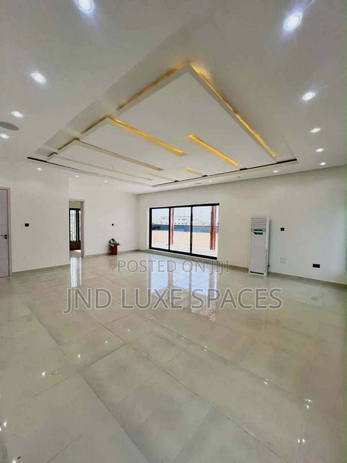 6bdrm Duplex in Lekki Phase 1 for sale in Lekki Phase 1