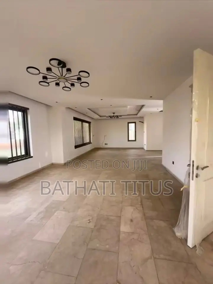 4bdrm Duplex in Maitama for sale in Maitama