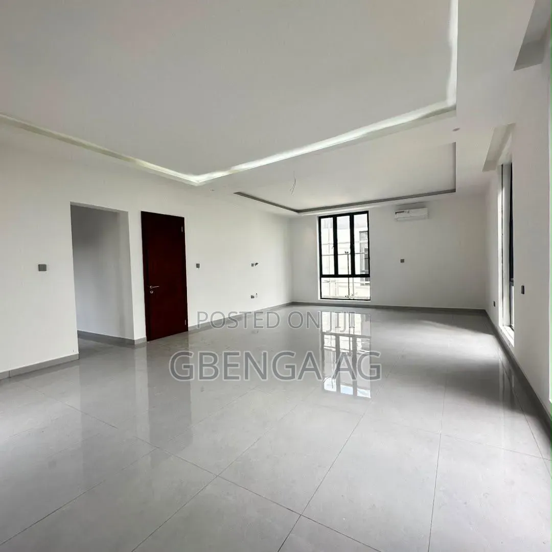 Furnished 6bdrm Duplex in Ikoyi for sale in Old Ikoyi