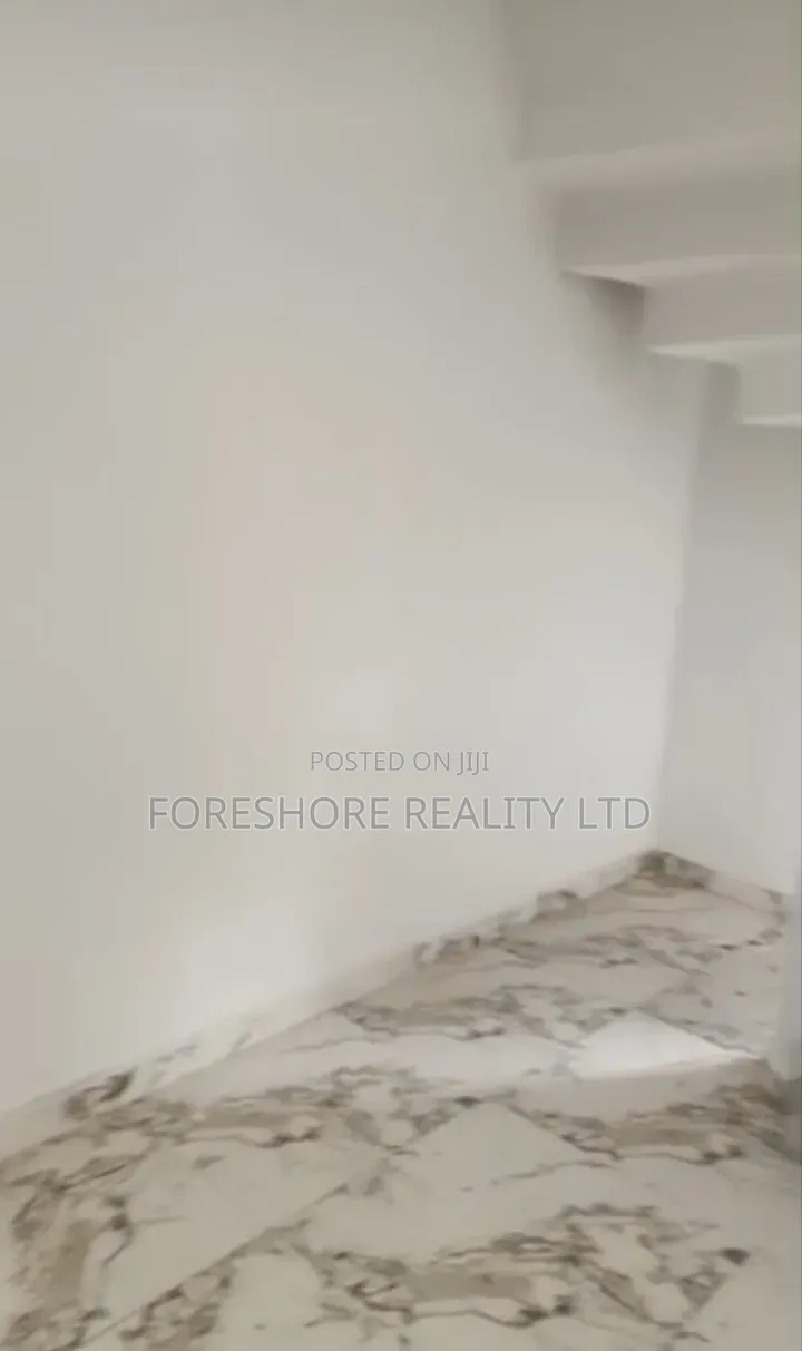 3bdrm Apartment in Mende for rent in Mende