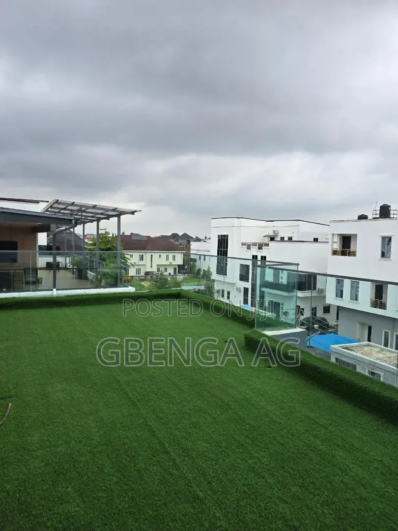 5bdrm Duplex in Osapa Lekki for sale in Osapa london