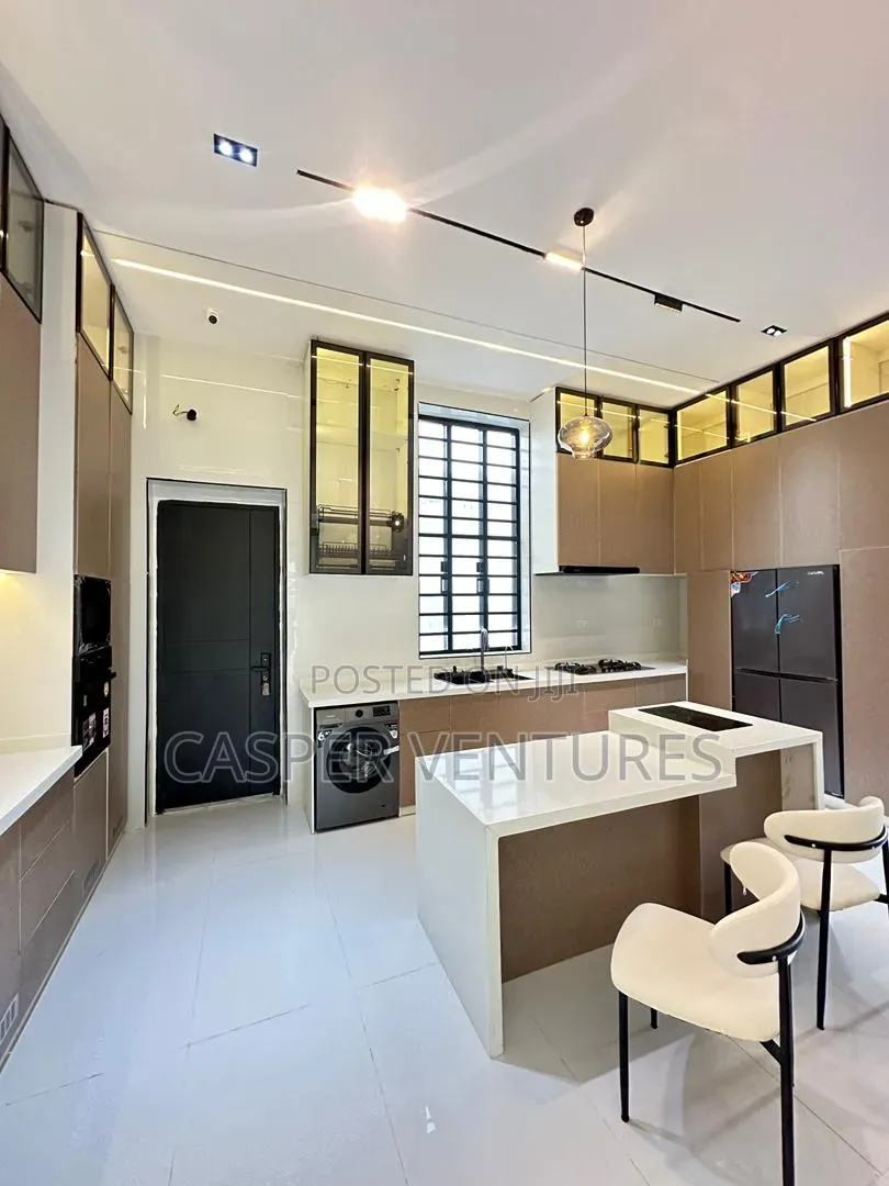 5bdrm Duplex in Orchid, Lekki Phase 2 for sale in Lekki Phase 2
