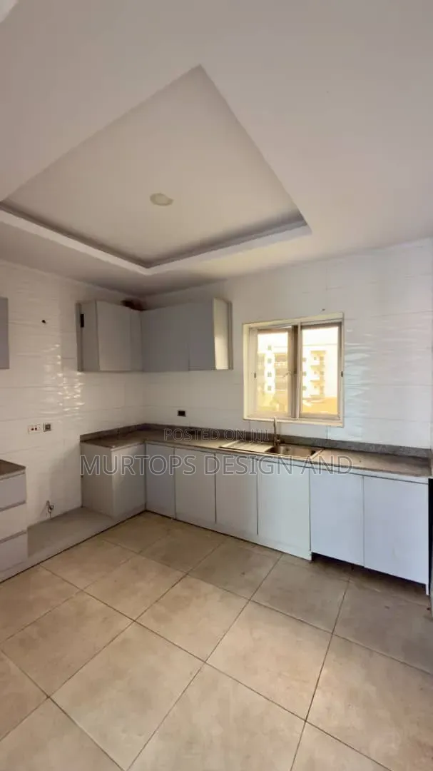 3bdrm Duplex in Lekki Phase 2 for rent in Lekki Phase 2