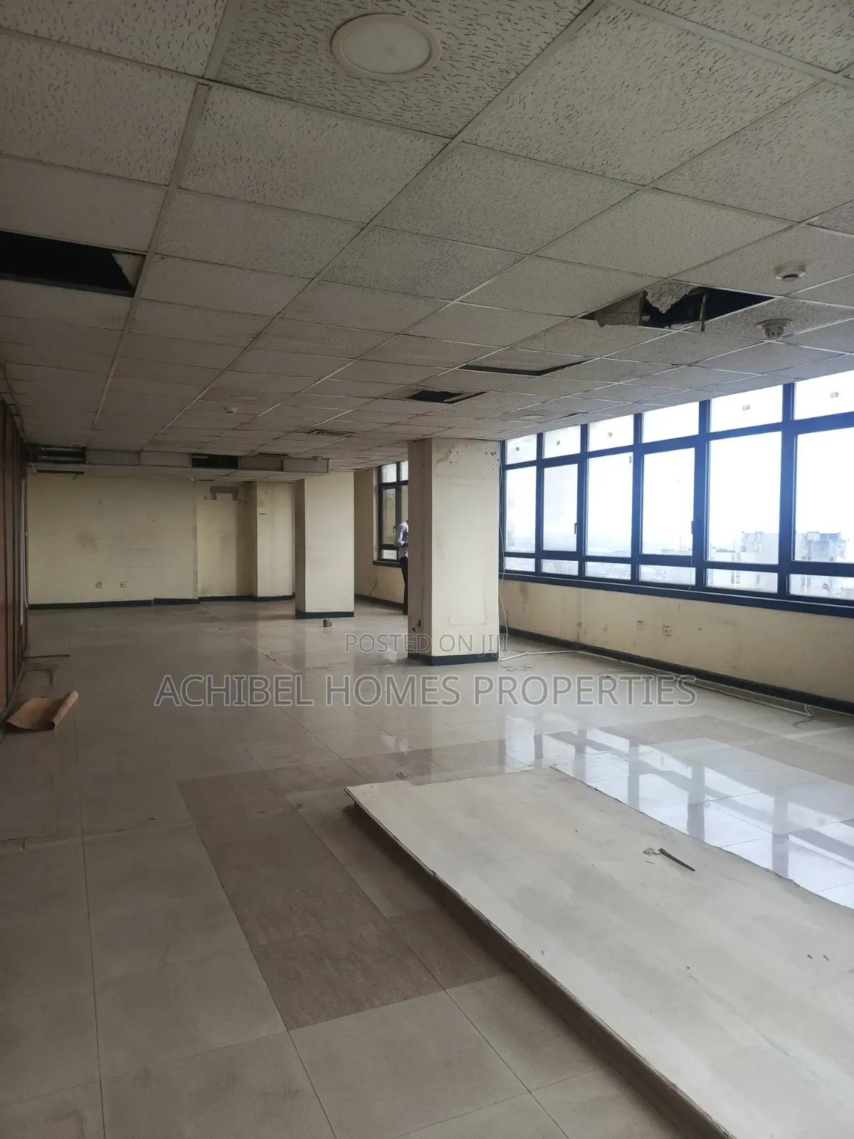 A 150 Square Meter Open Office Space in Lagos Island in Lagos Island / Lagos Island