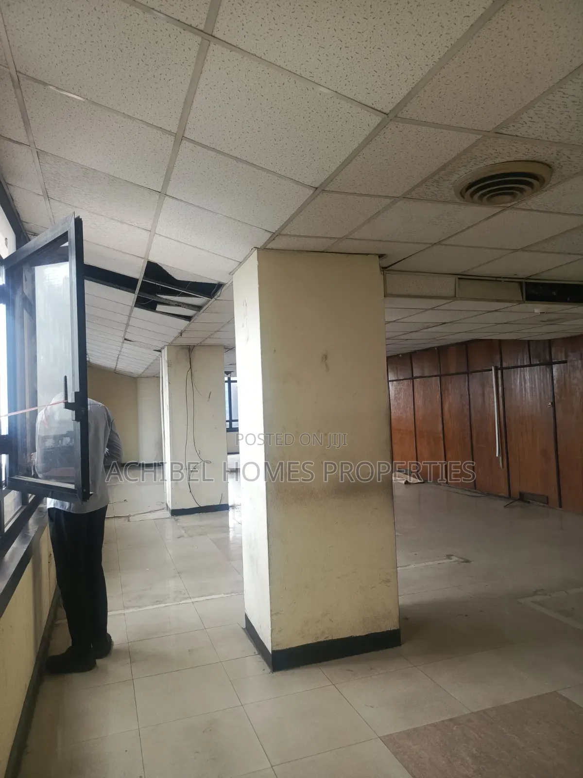 A 150 Square Meter Open Office Space in Lagos Island in Lagos Island / Lagos Island