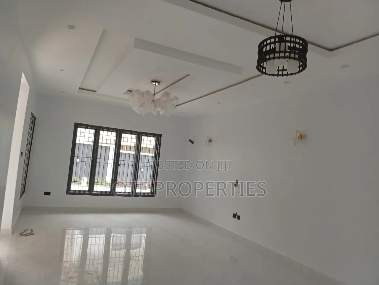 4bdrm Duplex in Jahi Gilmore for sale in Jahi