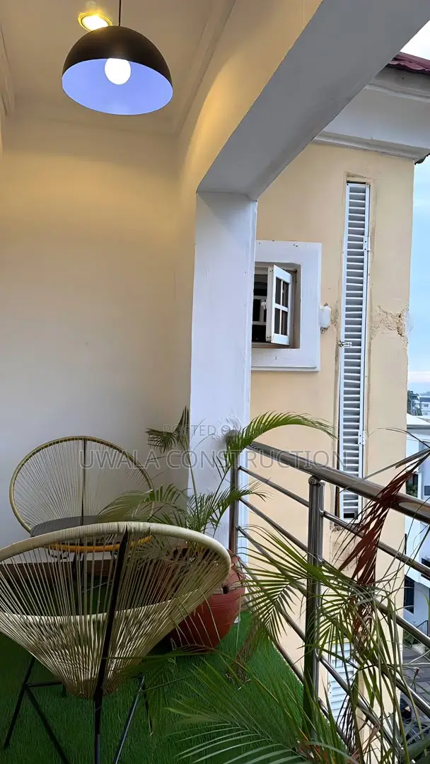 Classic 2-Bedroom Shortlet Apartment in Guzape District