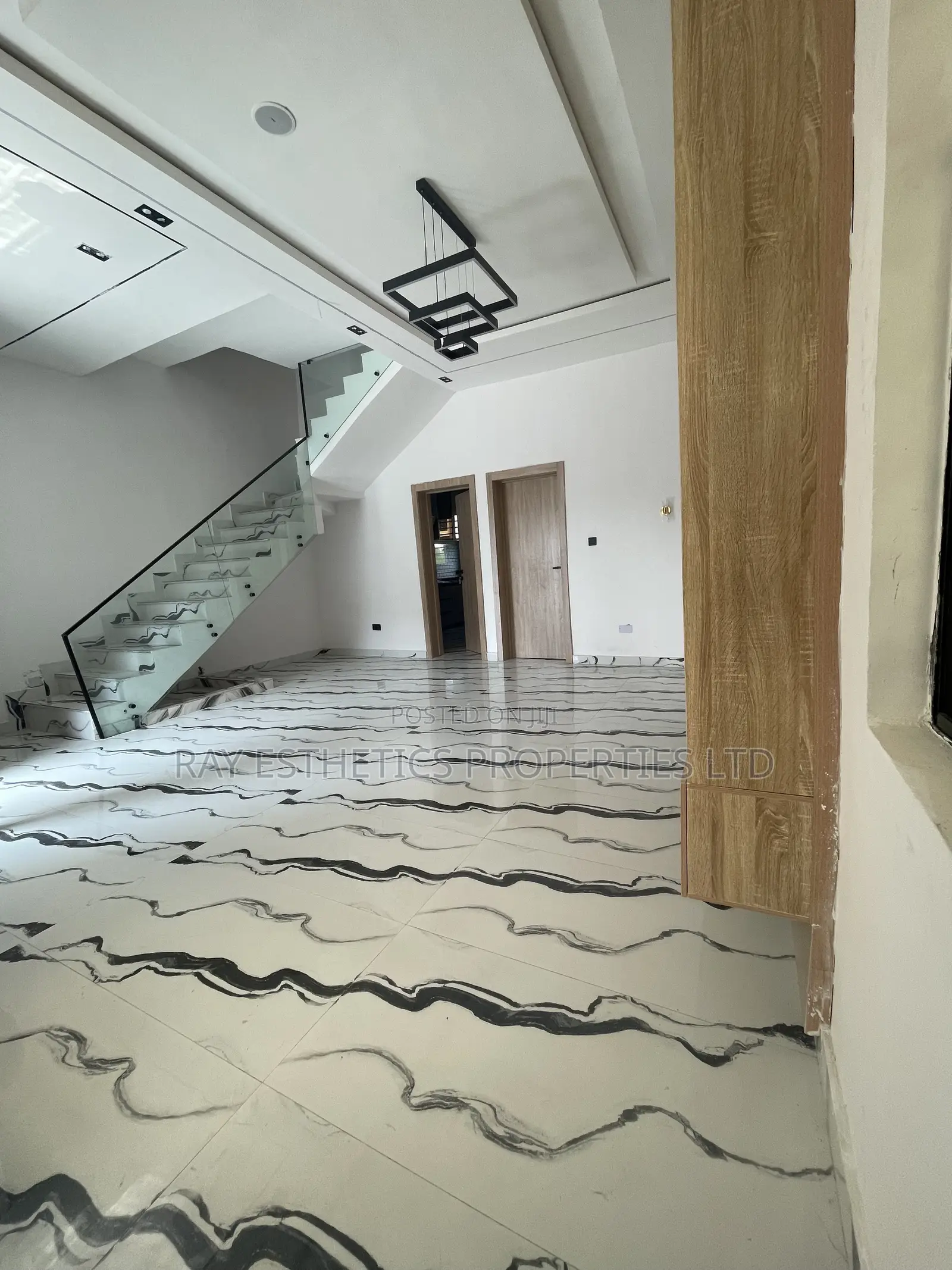 4bdrm Duplex in Sangotedo for sale in Sangotedo