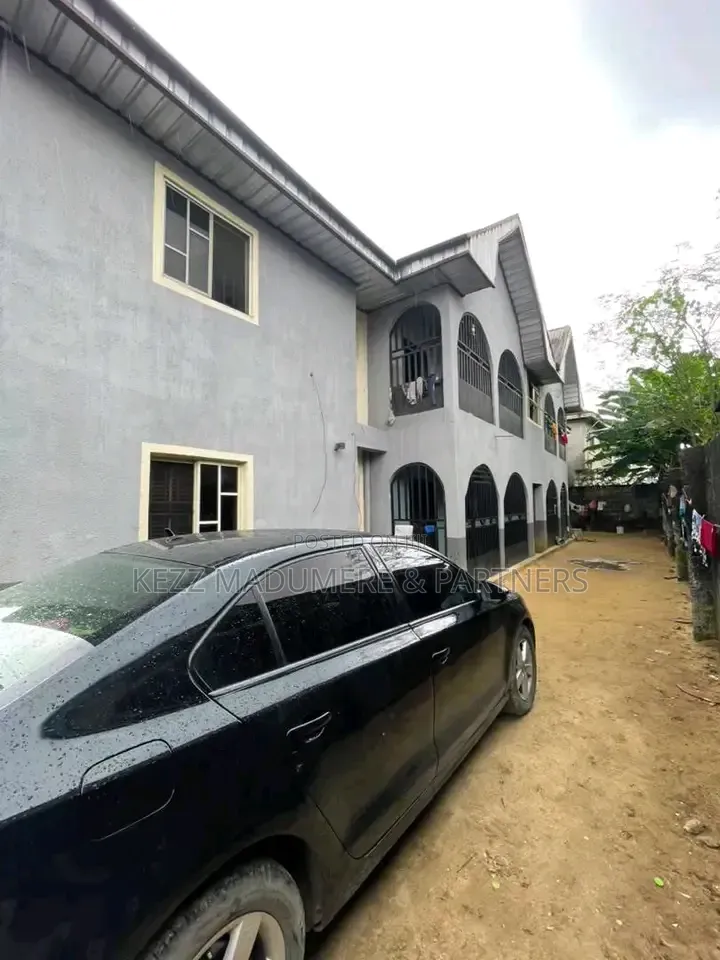 6bdrm Block of Flats in Rumuduru Off Eneka for sale in Rumuduru