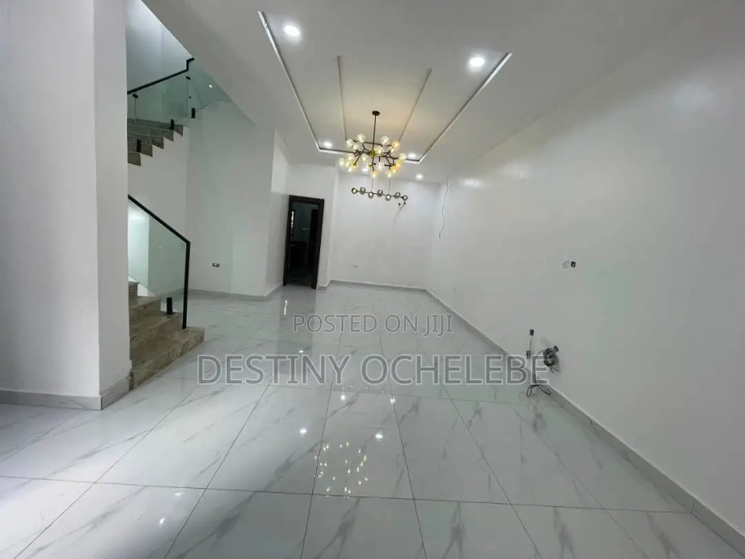 4bdrm Duplex in Jahi for sale in Jahi