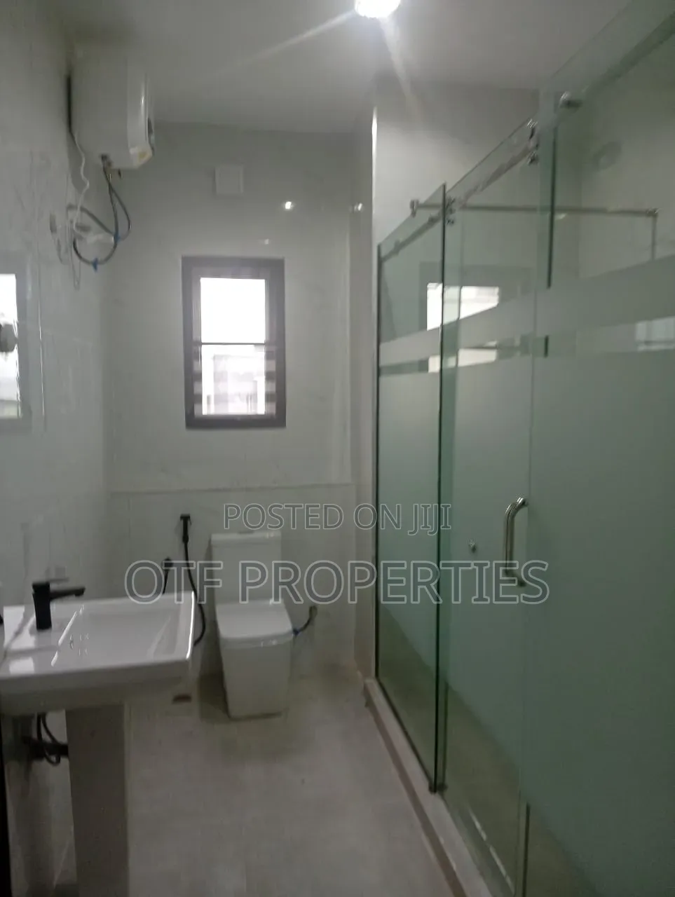 4bdrm Duplex in Jahi Gilmore for sale in Jahi